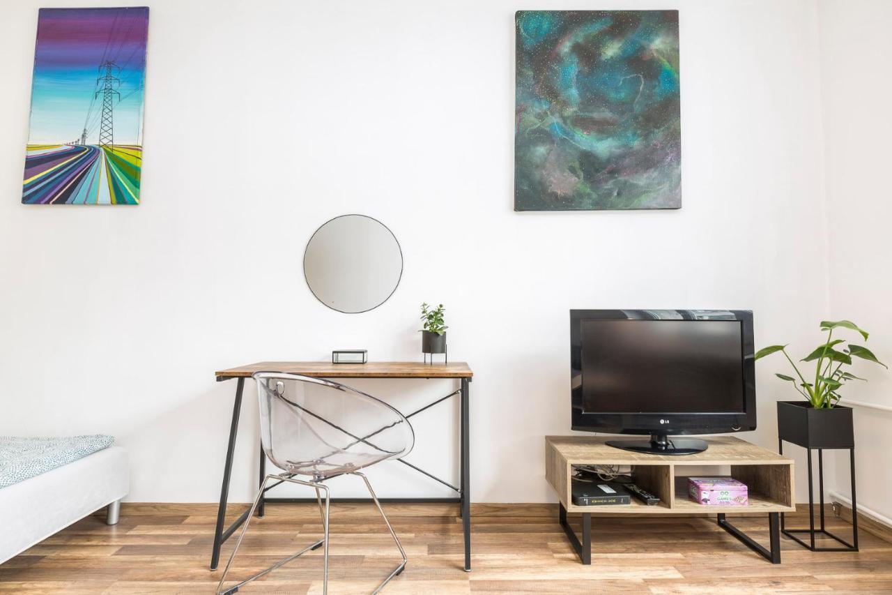 Art Legionow Wroclaw Apartment Exterior foto